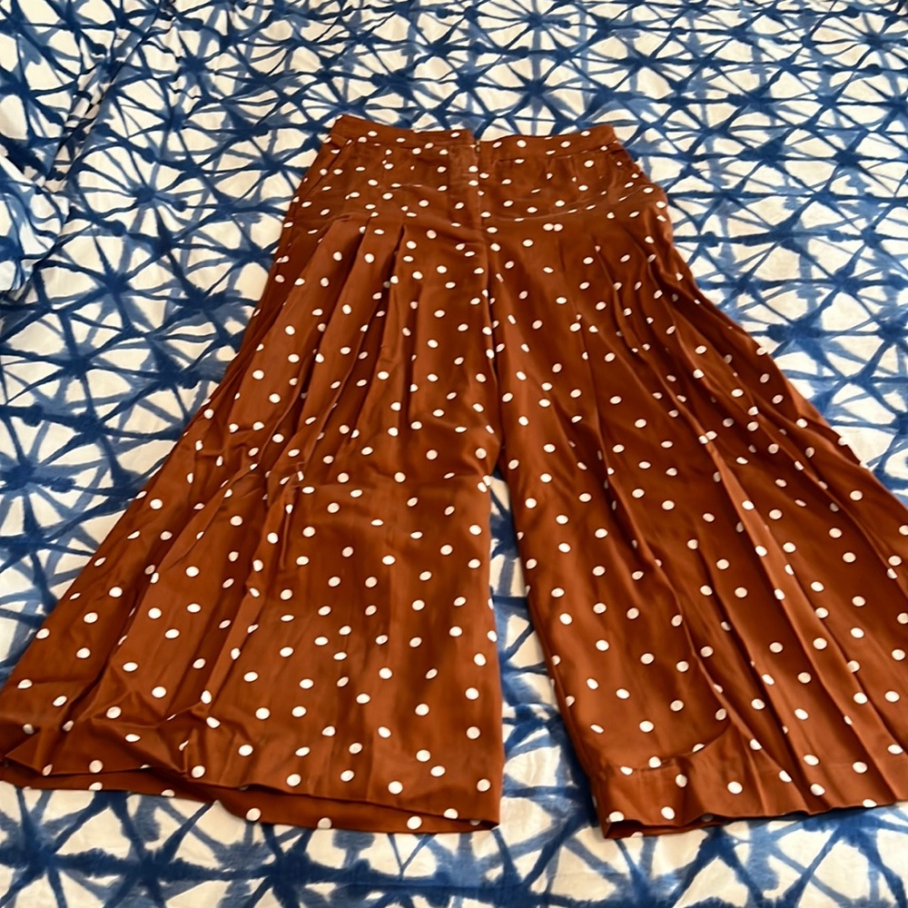 Anthrpologie Polka dot Gaucho pants